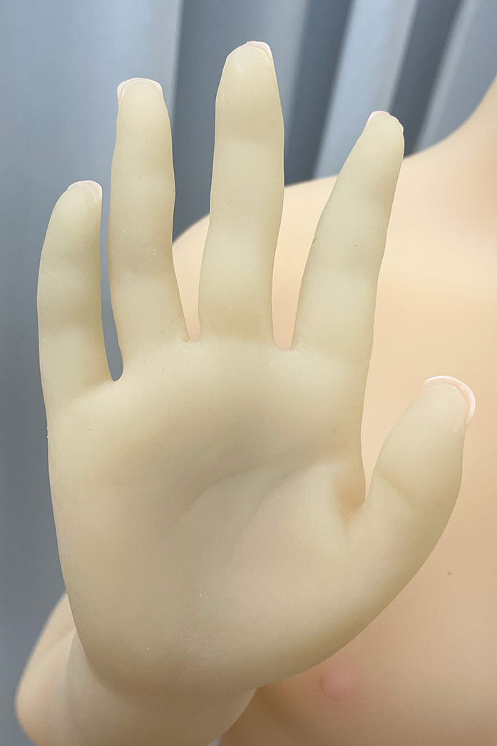 Aotumedoll 135cmスリム右手の甲